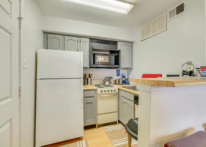 3 Mi To Dtwn Worth! W/ Hot Tub & Pool * Fort Worth