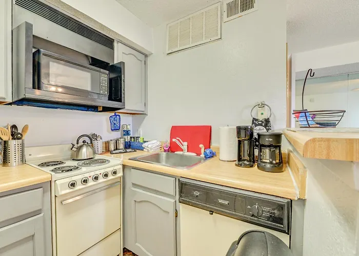 3 Mi To Dtwn Worth! W/ Hot Tub & Pool Apartment Fort Worth