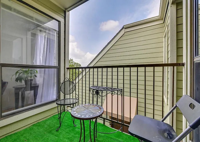 3 Mi To Dtwn Worth! W/ Hot Tub & Pool Apartment *