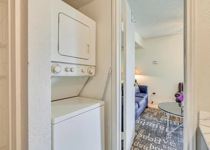 3 Mi To Dtwn Worth! W/ Hot Tub & Pool *